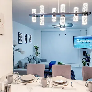 Shappire - Modern & Cozy 2 Bedroom - Downtown Cancun
